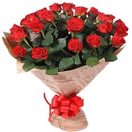 33 красные розы