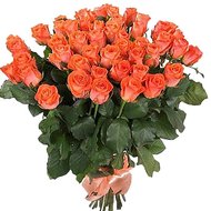 Коралловые розы букет