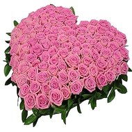 Сердце из 101 розовой розы