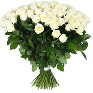 Шикарный букет белых роз