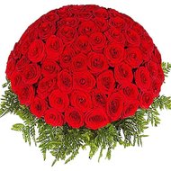 Корзина из 101 розы