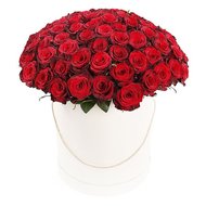 Шикарные розы в шляпной коробке