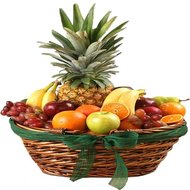 Fruit basket with delivery