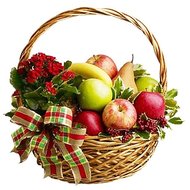 Корзина из фруктов и цветов