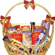 Корзина сладостей купить