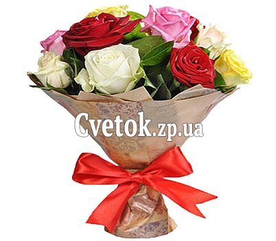 15 різнокольорових троянд