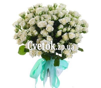 Белые кустовые розы букет