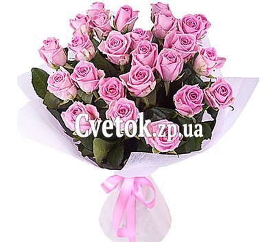 25 розовых роз