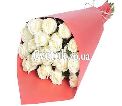 17 white roses