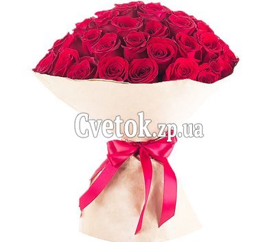 45 красных роз