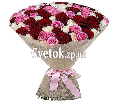 85 разноцветных роз