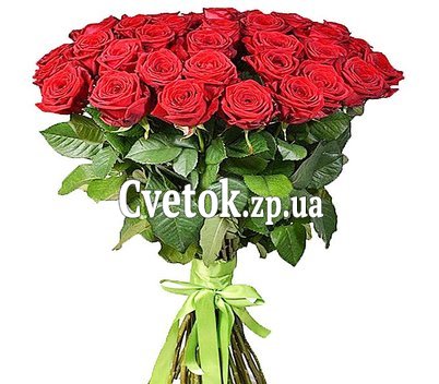 Букет из алых роз