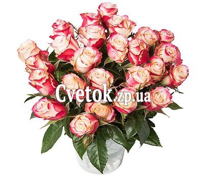 Букет из бело-красных импортных роз
