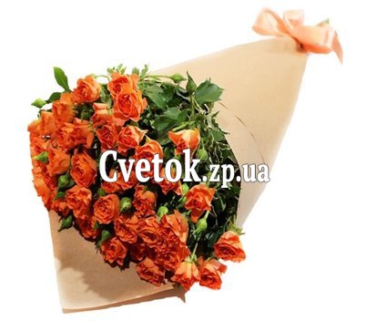 Букет из оранжевых кустовых роз
