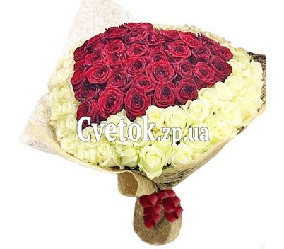 Букет сердце из роз