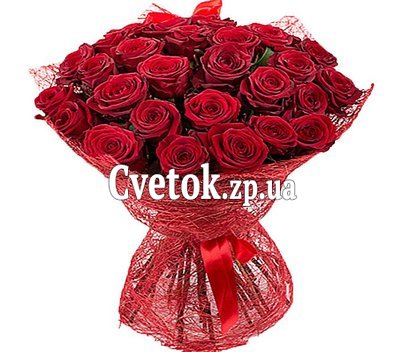 Красные розы в сетке