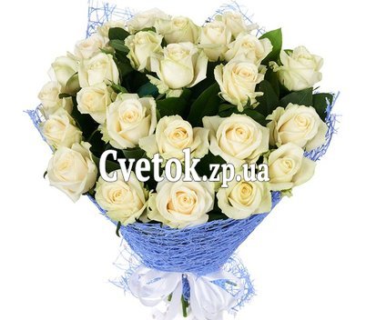 25 белых роз