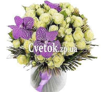 Unique bouquet of flowers