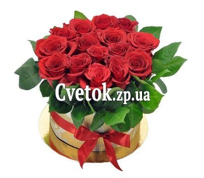 15 роз в коробке