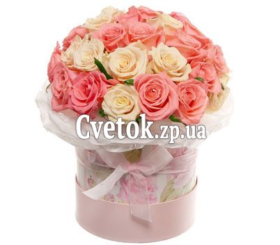 31 роза в шляпной коробке