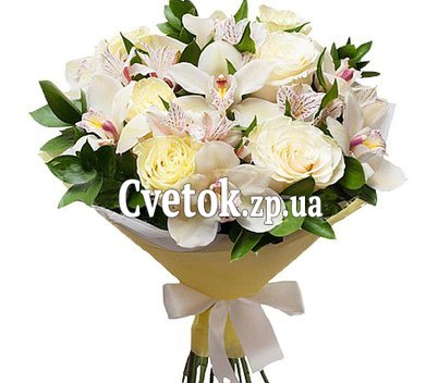 Букет квітів коханій дівчіні