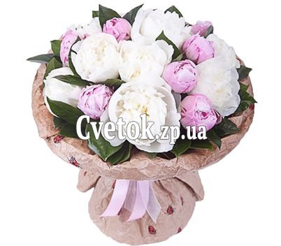 Букет из пионов
