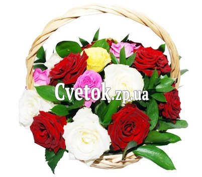 Букет из роз в корзине