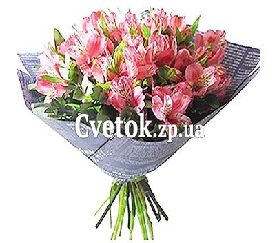 Букет из розовых цветов