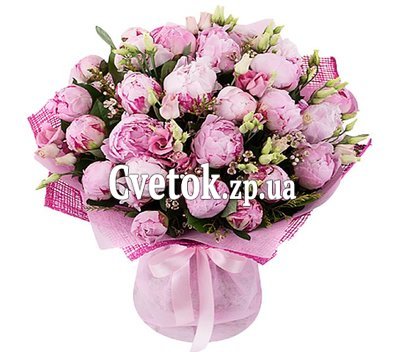 Букет из розовых пионов