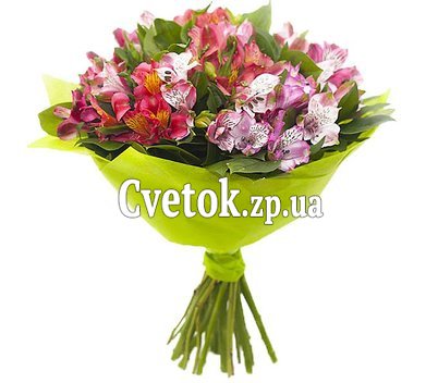 Букет разноцветных альстромерий