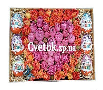 Цветы и конфеты в подарок