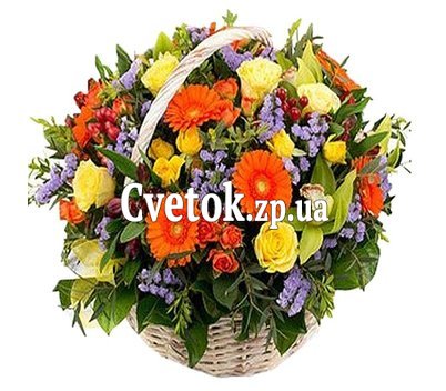Корзина цветов для бабушки