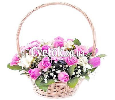 Корзина цветов для молодоженов