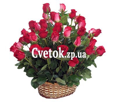 Корзина цветов из импортных роз