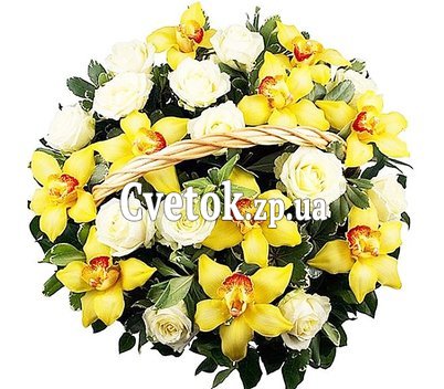 Корзина из орхидей и роз