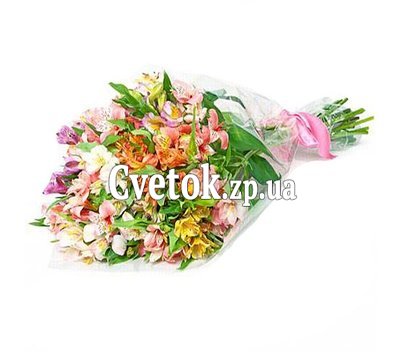 Красивый букет из альстромерий