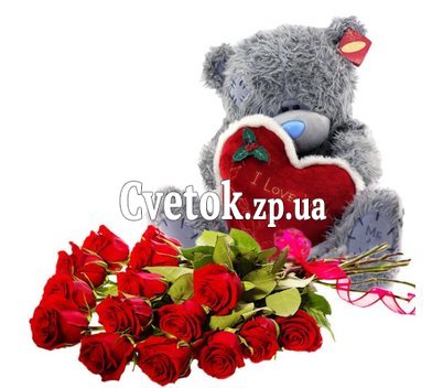 Мишка с букетом роз
