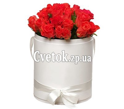 25 оранжевых роз в круглой коробке
