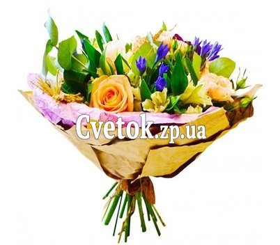 Букет с персиковыми цветами