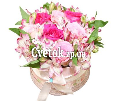Букет в круглой коробке
