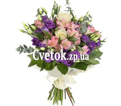 Дизайнерский букет с эустомами и альстромериями