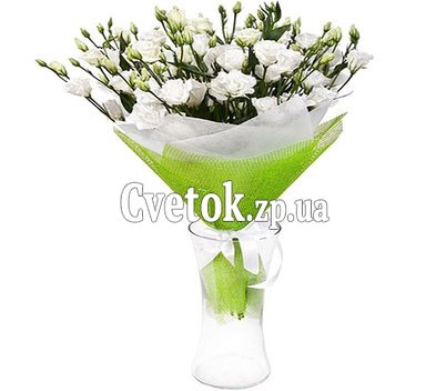 Эустома в букете