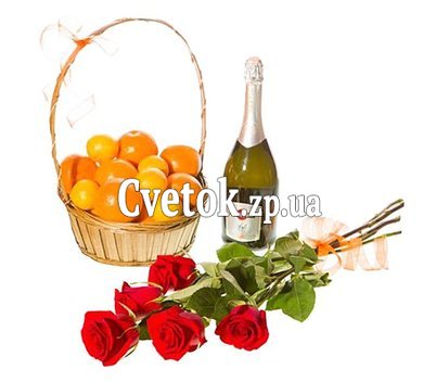 Фрукты, цветы и шампанское