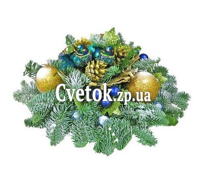 Композиция на стол на Новый год из веток сосны и игрушек