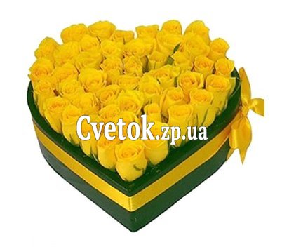 Композиция сердце из роз