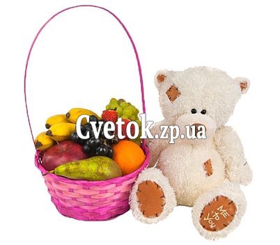 Корзина фруктов и мягкая игрушка