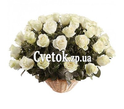 Корзина из 51 белой импортной розы