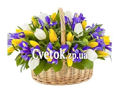 Корзина весенних цветов