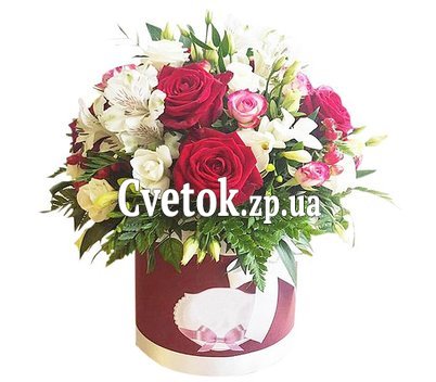 Цветы в коробке
