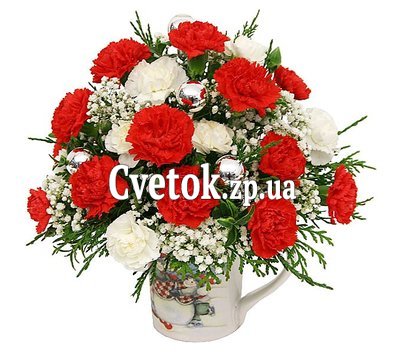 Новогодняя композиция с игрушками